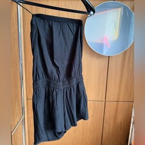 Pre-Loved Black Strapless Romper Size Small